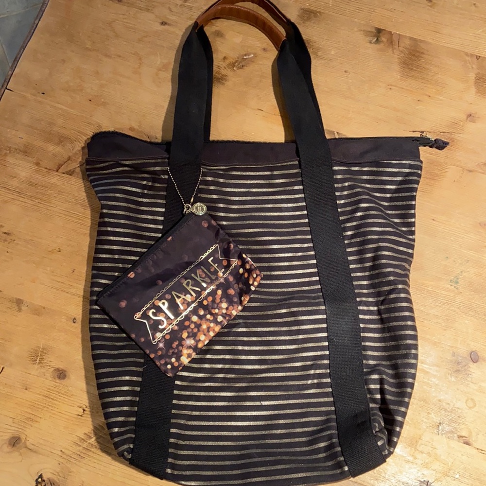 Bath & Body Works Cloth ShoulderTote bag w/ small bag carry all overnight beach